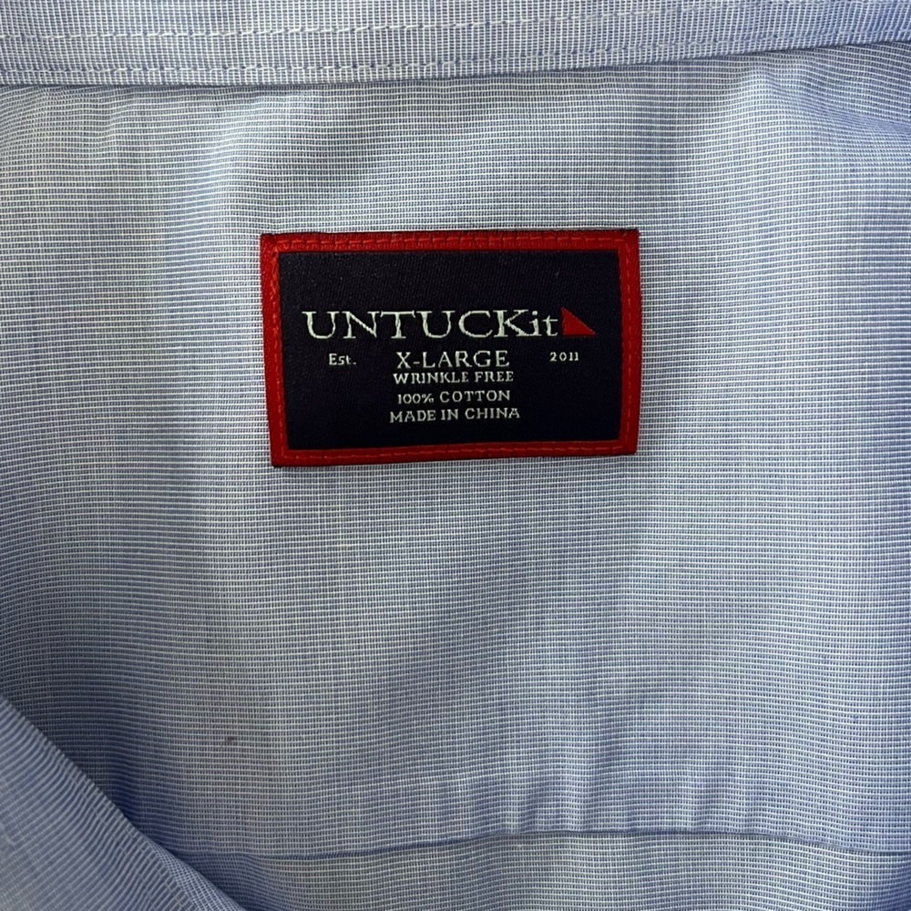 🌟 UNTUCKit Atlanta Braves Button Down Shirt – Men’s XL ⚾ Classic | Baseball - Picture 7 of 12